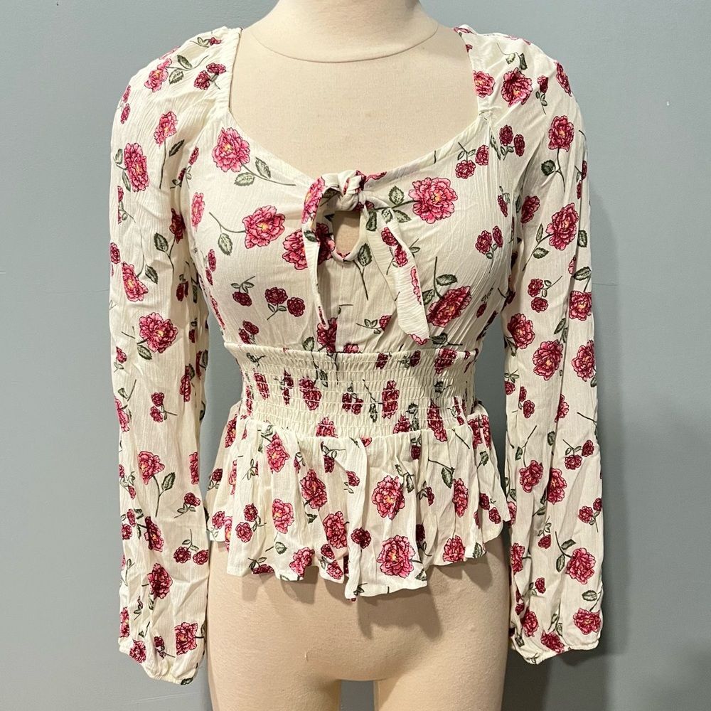 NWT Planet Gold White Floral Print Peplum Smocked Waist Bow Blouse Size Medium